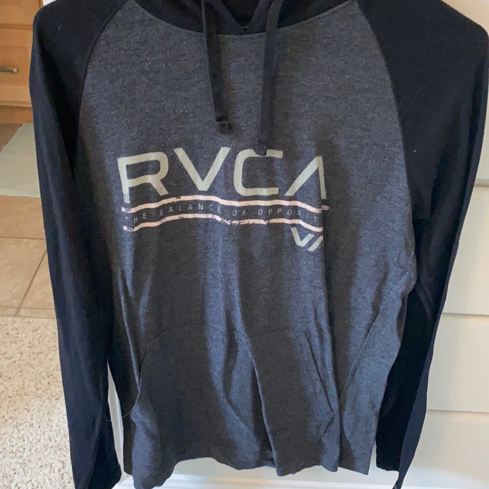 RVCA tshirt hoodie
